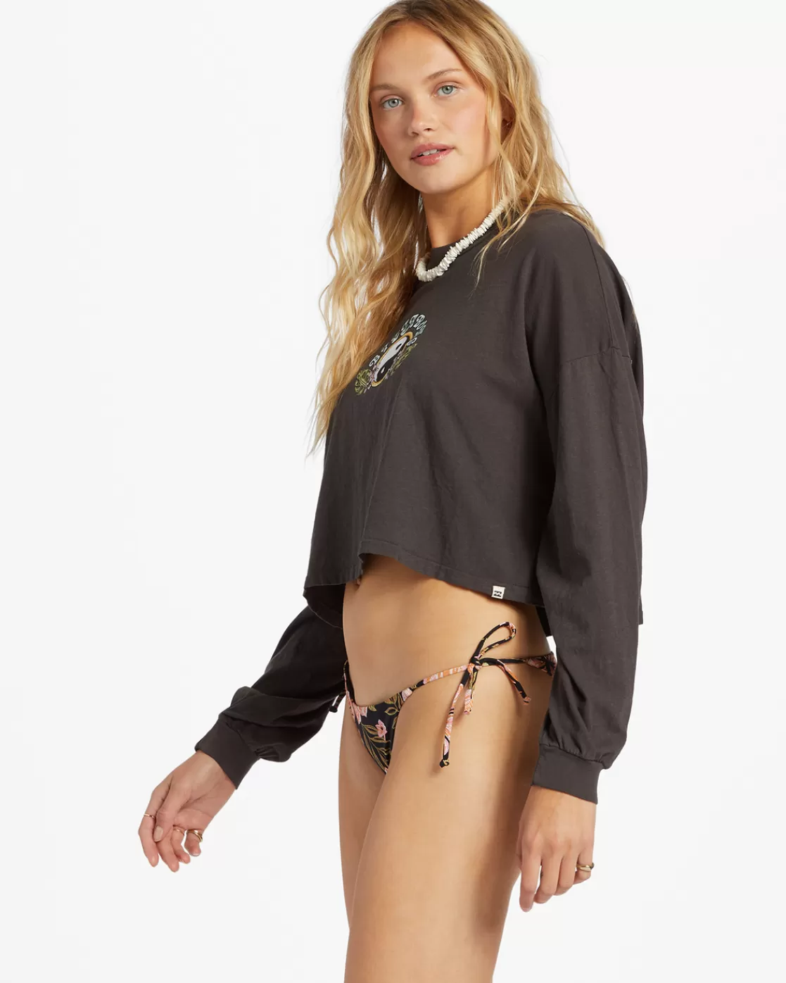 Store Billabong Beach Boyfriend Long Sleeve Crop Top BLACK SANDS 1