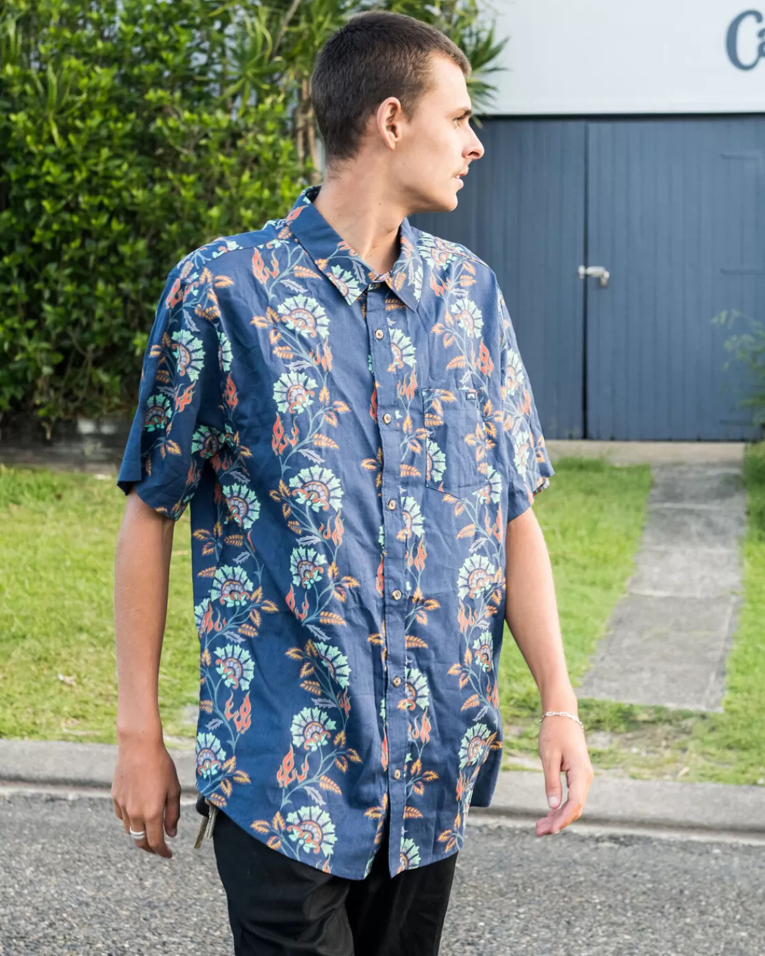 New Billabong Sundays Short Sleeve Shirt DARK BLUE